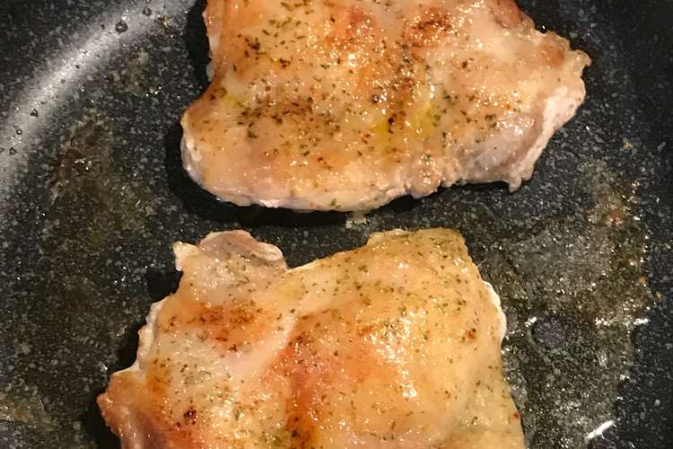 弱火調理で皮パリ中ふわのチキンソテー レシピ 作り方 By りきごり クックパッド 簡単おいしいみんなのレシピが361万品