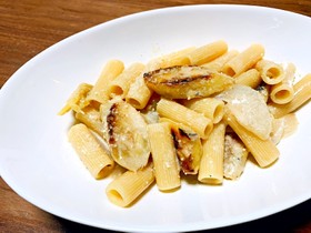 サツマイモのクリームパスタ