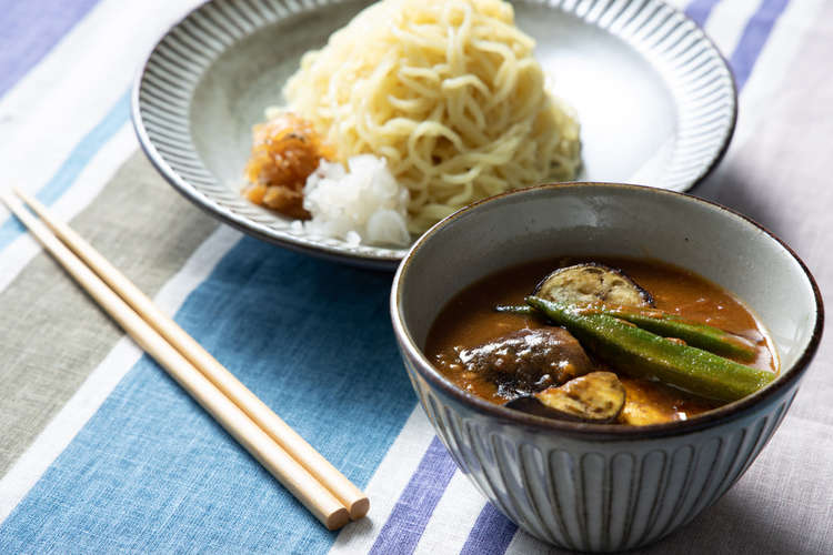 夏野菜がおいしい 冷やしカレーつけ麺 レシピ 作り方 By Komerco クックパッド 簡単おいしいみんなのレシピが358万品