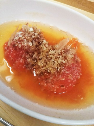 レンジで丸ごとトマトのほっこり和風スープの写真
