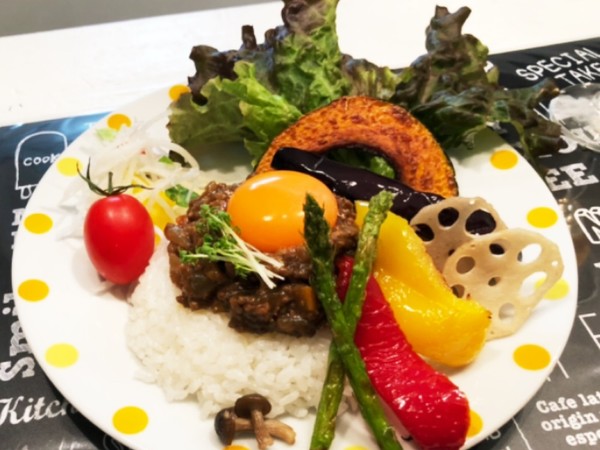 カラフルキーマカレー