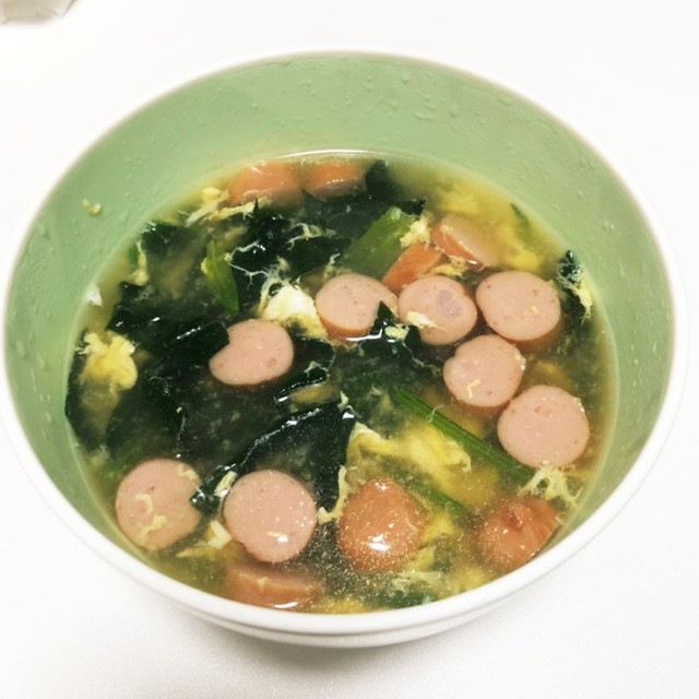 ほうれん草とウインナーのコンソメスープ レシピ 作り方 By だらだらら クックパッド 簡単おいしいみんなのレシピが371万品