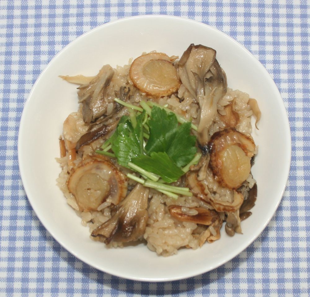 簡単 乾燥ホタテガリバタ醤油炊き込みご飯 レシピ 作り方 By ウミダスジャパン クックパッド 簡単おいしいみんなのレシピが349万品