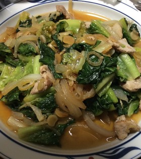白だし醤油+にんにくのロメインレタス炒め