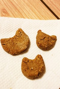 玄米粉とゴマのクッキー