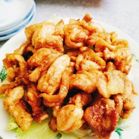 鶏もも肉の唐揚げ