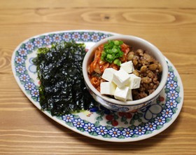 ごちそう納豆そぼろ 韓国のり添え
