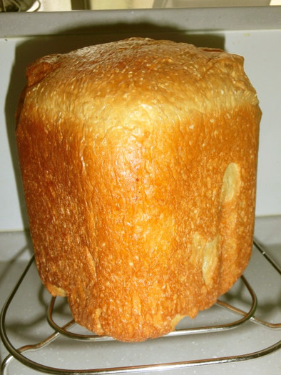 オーツ麦・ライ麦粉・大豆粉de主食パンの写真