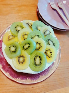 アゲリシャス♪♪キウイのレアチーズケーキ
