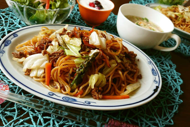 夏限定 香ばし醤油味焼きそば マルちゃん レシピ 作り方 By ｓ４ クックパッド 簡単おいしいみんなのレシピが361万品