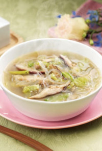椎茸と春雨の中華風スープ
