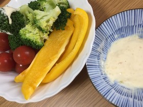 ごま味噌マヨディップで♡野菜スティック