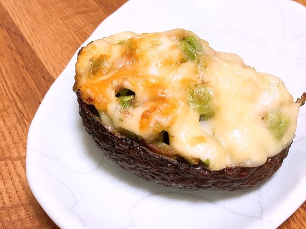 アボカドのチーズ焼き