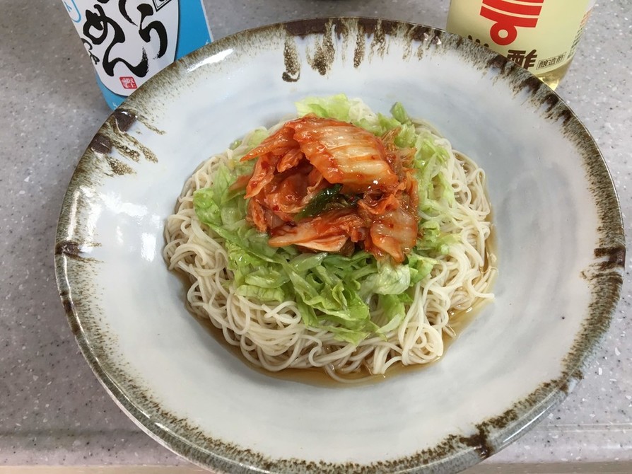 韓国風素麺の画像