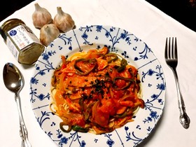 アンチョビ トマトソースパスタ
