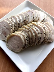 簡単!糖質オフ☆ホットクックで鶏ハム♡の写真