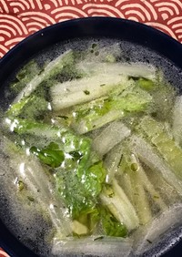 山東菜をニンニクで炒めてスープ+ディル