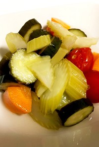 簡単★彩り野菜のピクルス