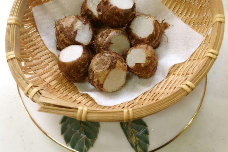 旬 の石川いも きぬかつぎと煮物に レシピ 作り方 By ひろせみかあさん クックパッド 簡単おいしいみんなのレシピが354万品