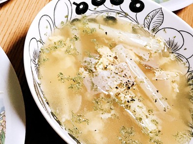 ホワイトアスパラの茹で汁スープの写真
