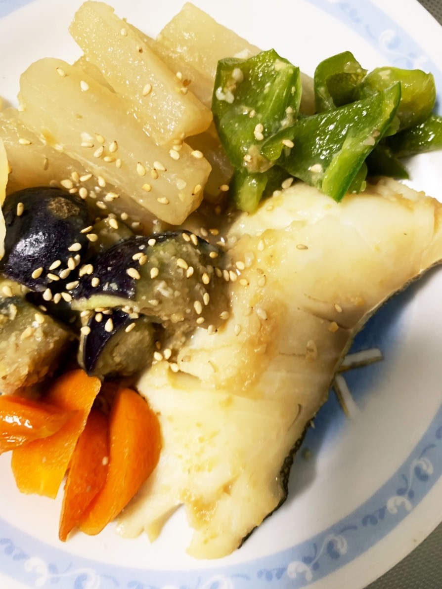 煮崩れしにくい鱈と野菜の味噌煮付けの画像