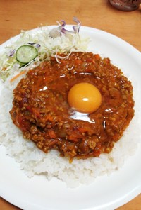 いつもの材料で簡単に！トマトドライカレー