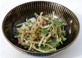 中華くらげと鶏と水菜のサラダ