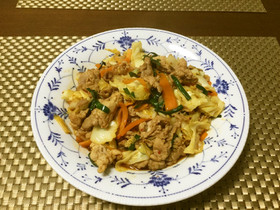 豚肉とニラとキャベツの中華炒め