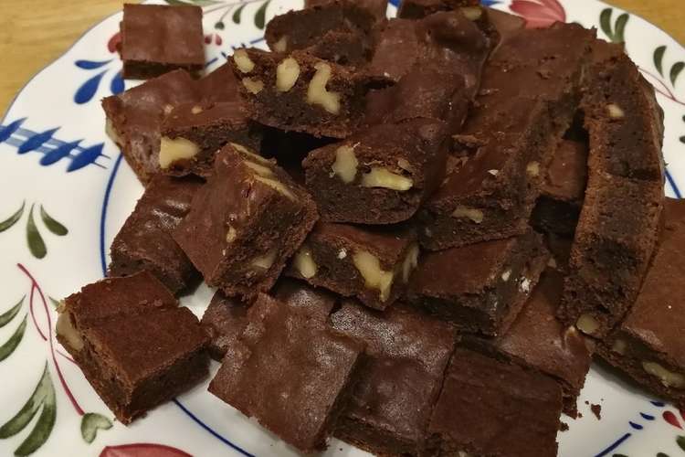 ボウル1つで簡単濃厚チョコブラウニー レシピ 作り方 By みはちょん クックパッド 簡単おいしいみんなのレシピが352万品