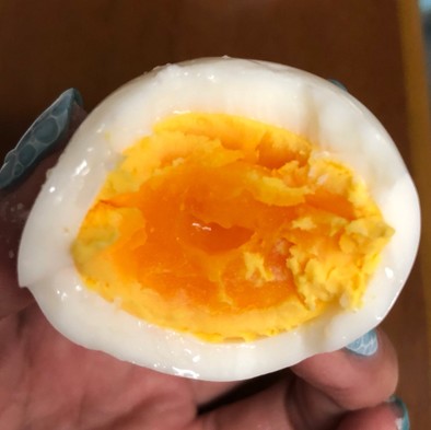 絶妙！ゆで卵の写真