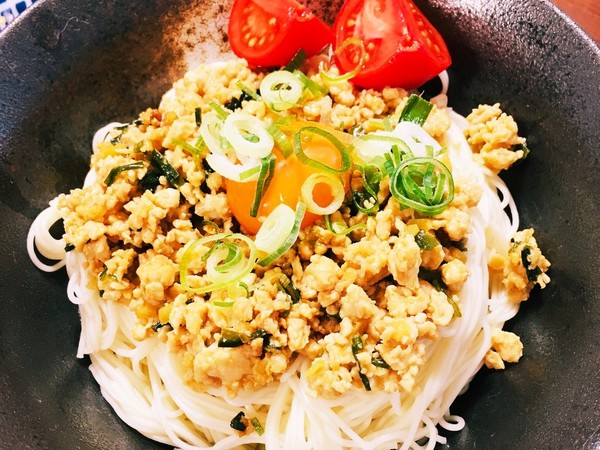 夏バテ対策!旨辛素麺