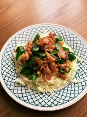 簡単!ご飯がススム!豚バラ肉の甘辛炒め