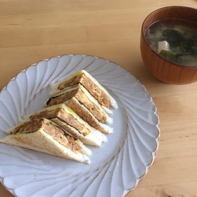 納豆オムレツサンド