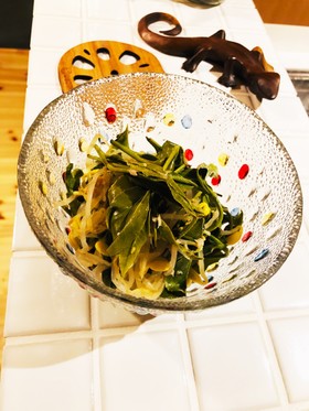 お茶の葉とツナとモヤシのおひたし