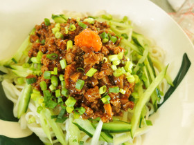 簡単ランチ!冷たい肉みそうどん