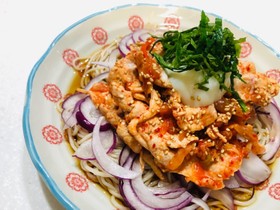 暑さに負けるな!温玉のっけ豚キムチ素麺