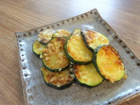 ズッキーニの塩麹ソテー
