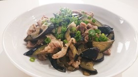 簡単!豚肉とナスの味噌めんつゆ炒め
