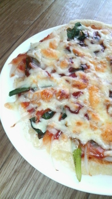 おから生地のピザ♡野菜たっぷりピリ辛味の写真
