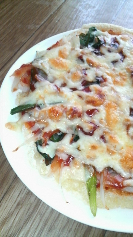 おから生地のピザ♡野菜たっぷりピリ辛味の画像