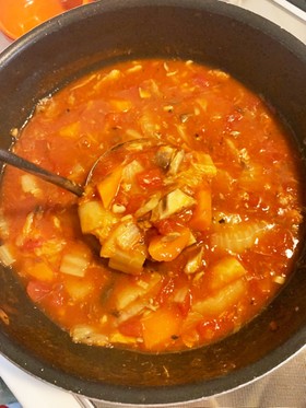 簡単!サバ缶で♪白菜とトマト煮込み☆