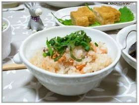 炊飯器におまかせ*鮭の炊き込みごはん