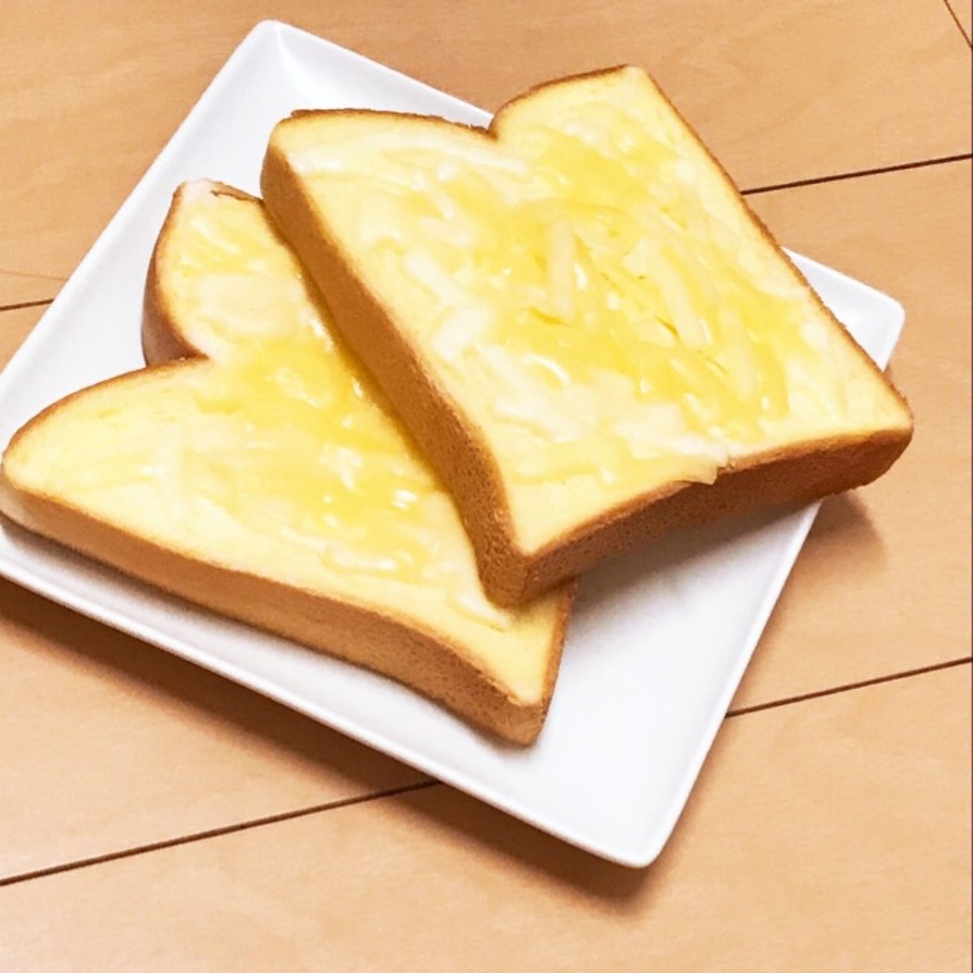 チーズトーストの画像