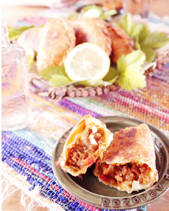 簡単エンパナーダのレシピ