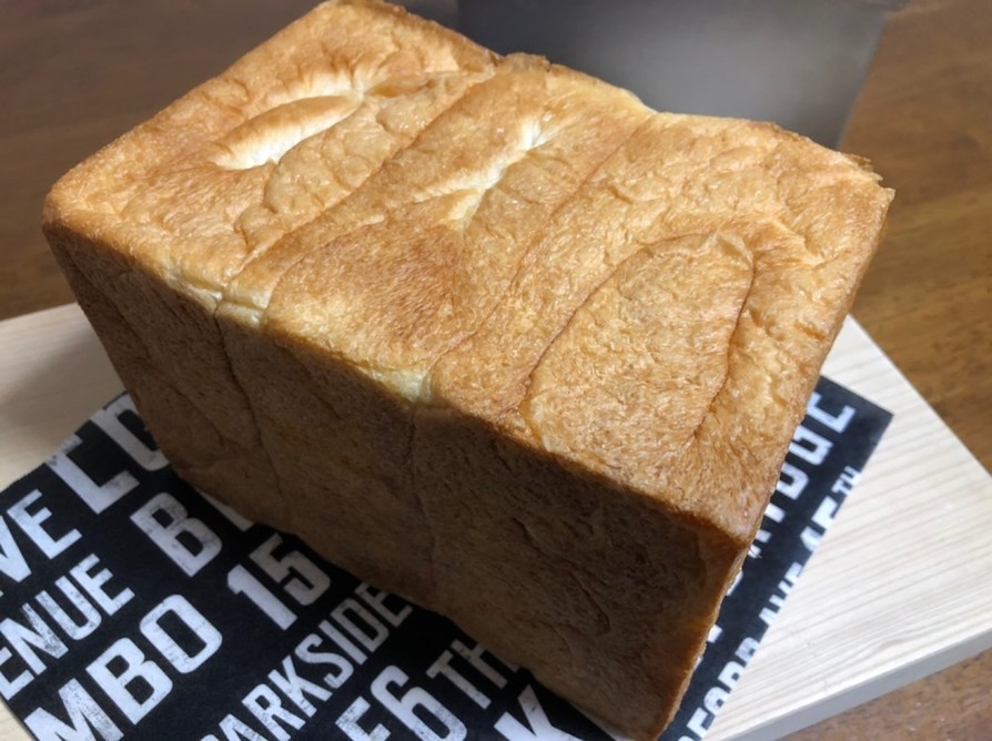 食パン1.5斤型の画像