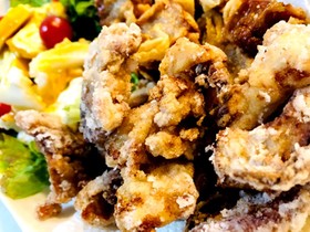 簡単♡カリっとやわらか鷄の塩麹唐揚げ