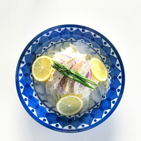 サラダチキンで塩レモン風味のそうめん