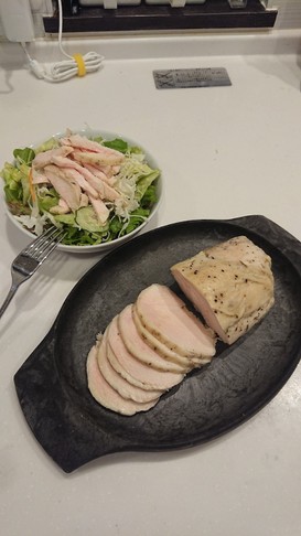 鶏むね肉のジップロックで簡単サラダチキン
