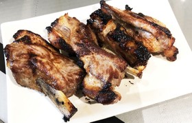 グリルで豚スペアリブの漬け込み焼き