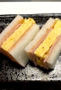 ハムと厚焼き卵のサンドイッチ